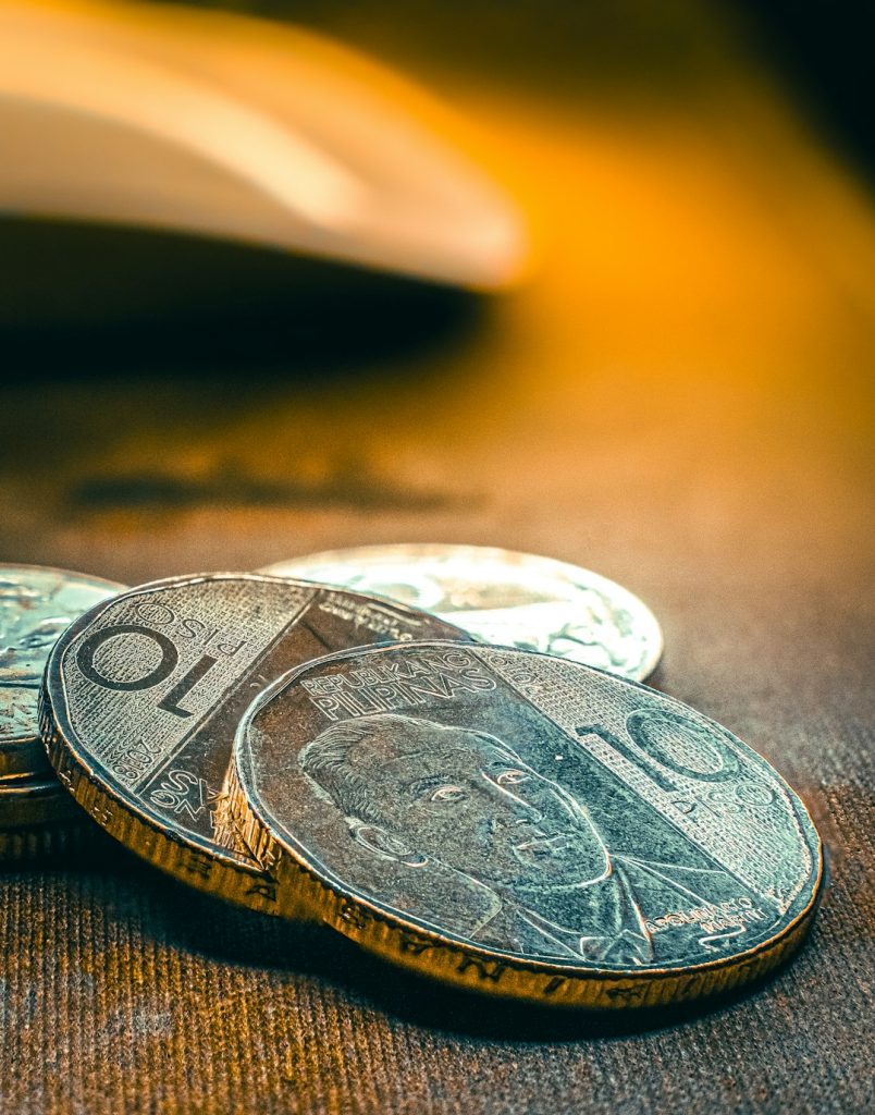 Make Money with AI - How to Make Money with AI-Driven Graphic Design: 5